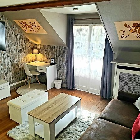 Maison Lalongere Longueville  Zewnętrze zdjęcie